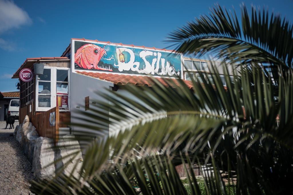 Da Silva Surfcamp Hostel Areia Branca Luaran gambar